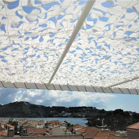 Capolavoro, Boutique Apartment With Unique Rooftop Skiathos Town Bagian luar foto