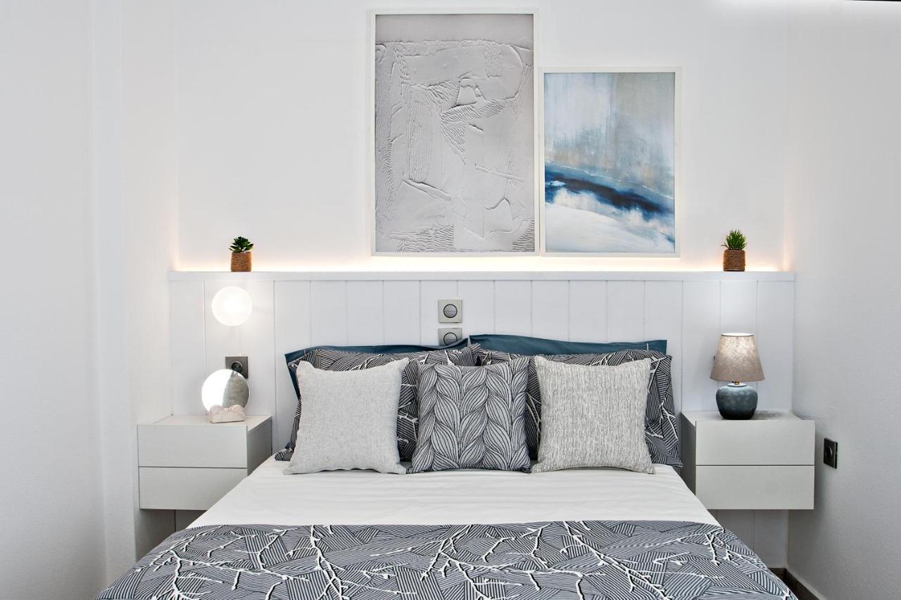 Capolavoro, Boutique Apartment With Unique Rooftop Skiathos Town Bagian luar foto
