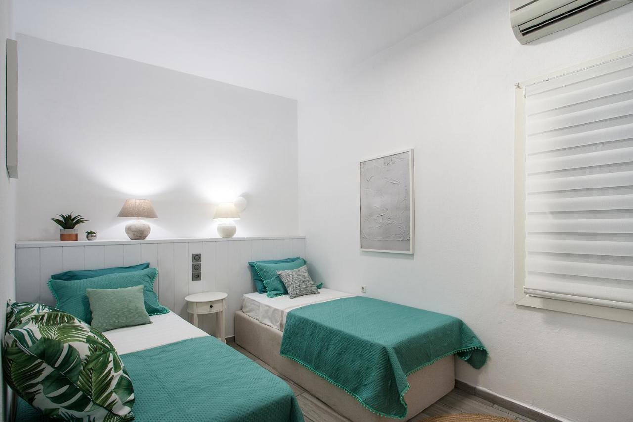Capolavoro, Boutique Apartment With Unique Rooftop Skiathos Town Bagian luar foto