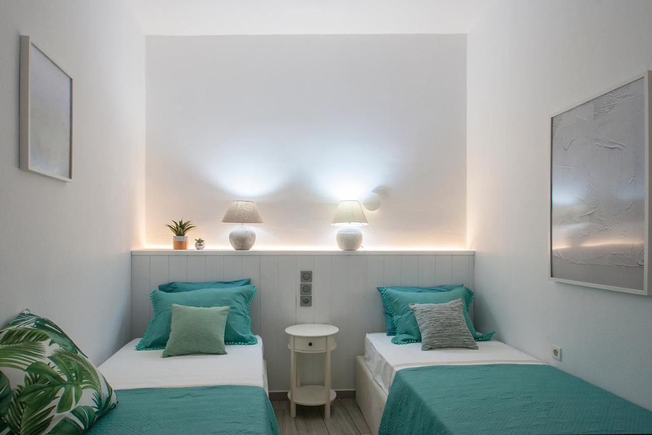 Capolavoro, Boutique Apartment With Unique Rooftop Skiathos Town Bagian luar foto