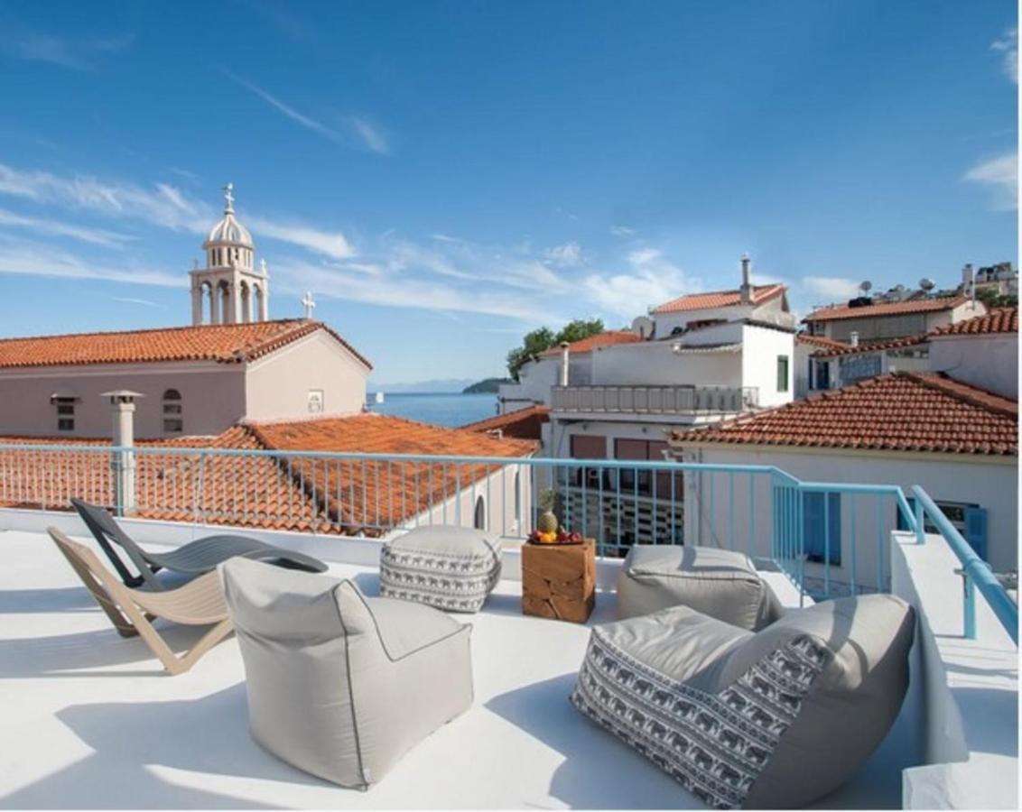 Capolavoro, Boutique Apartment With Unique Rooftop Skiathos Town Bagian luar foto